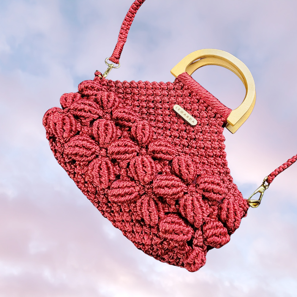 Legarda Handmade Macrame Red Boho Knit Crossbody Bag with Wooden Handles - Picture 3 of 8